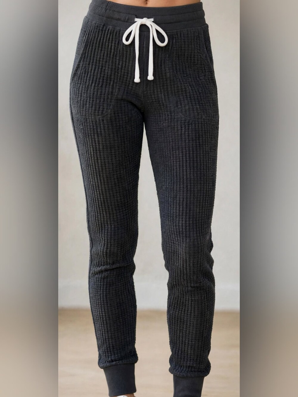 Universal Thread Dark Gray Ribbed Drawstring Joggers - Picture 2 of 8